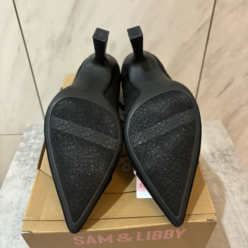 Sam & Libby Black Heels - Picture 6 of 6